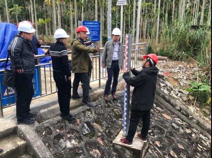 海南省流域上下遊橫向生態保護補償流量考核斷麵建設（2021年度）項目順利通過合同工程完工驗收3.jpg